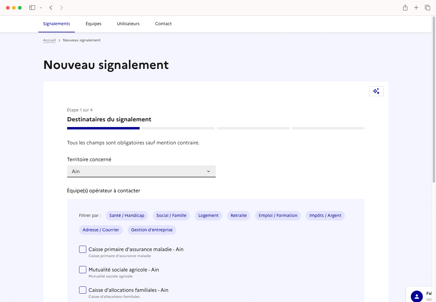 Formulaire de création d'un nouveau signalement avec choix des destinataires